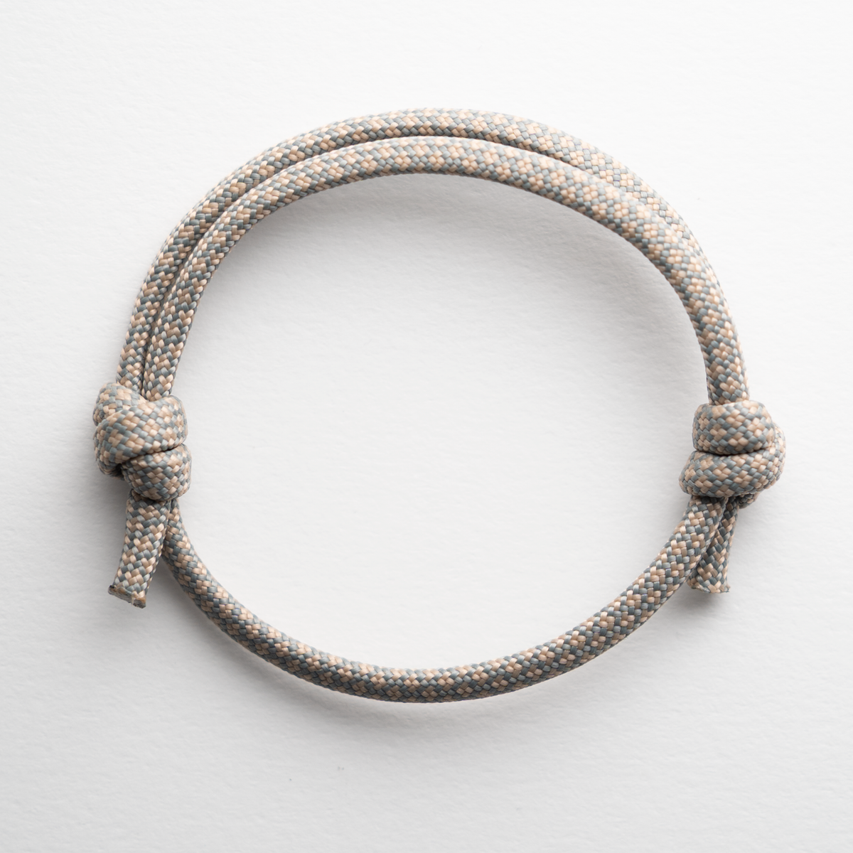 Grey — Paracord Bracelet Solid
