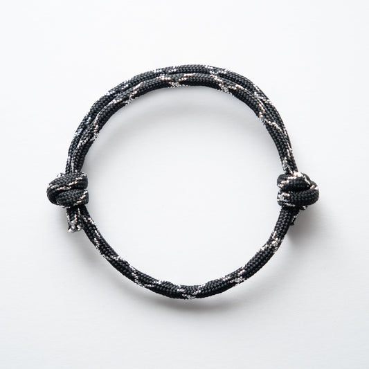 Chrome Black — Paracord Bracelet Pattern