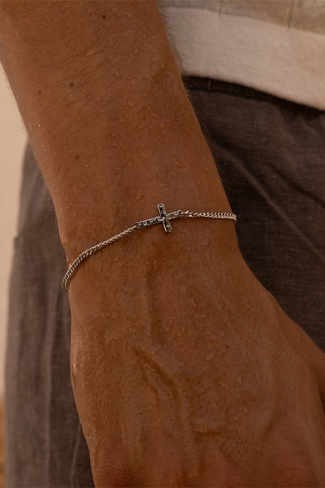 Cross Bracelet — Silver